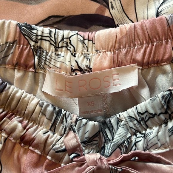 Le Rose Pink Floral Silky Pajama Set - Picture 4 of 6